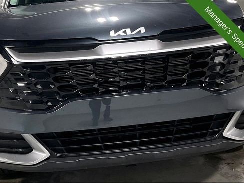 Used 2024 Kia Sportage EX FWD image 35