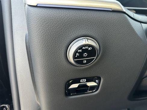 Certified 2023 Mercedes-Benz GLC 300 4MATIC image 35
