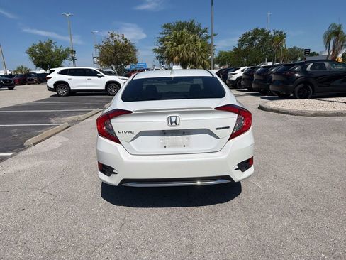 Used 2020 Honda Civic Touring image 8