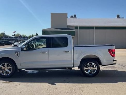 Used 2022 Ford F150 XLT w/ Equipment Group 302A High RWD image 5