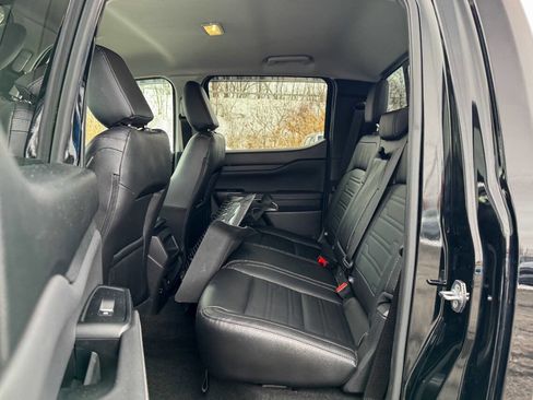 Used 2024 Ford Ranger Lariat w/ FX4 Off-Road Package image 21