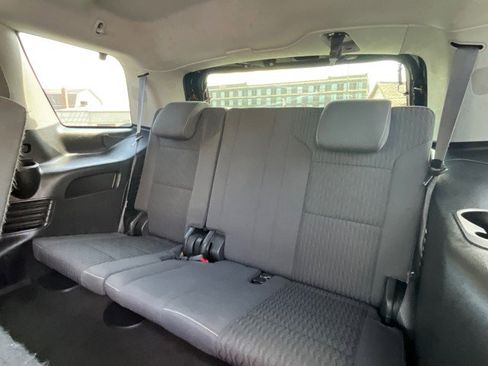 Used 2015 GMC Yukon SLE w/ Convenience Package AWD/4WD image 35