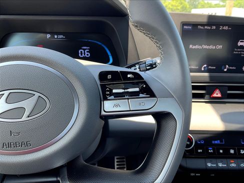Certified 2026 Hyundai Elantra Sport FWD image 12