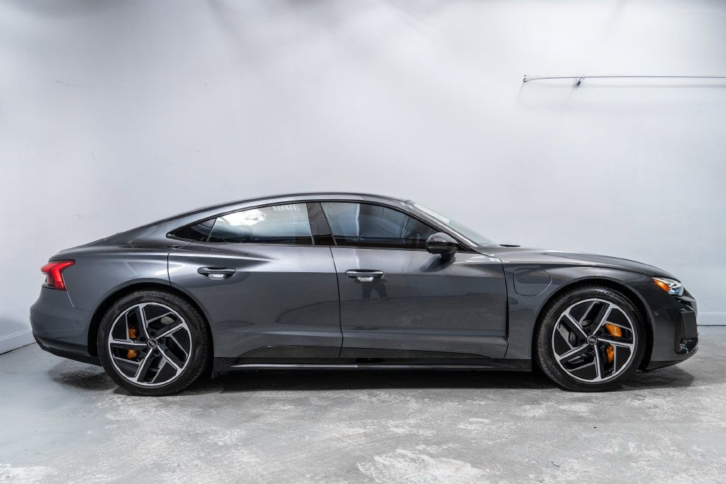 Used 2023 Audi RS e-tron GT w/ Carbon Performance Package AWD/4WD image 8
