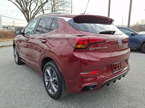 Used 2023 Buick Encore GX Select w/ Sport Touring Package image 5