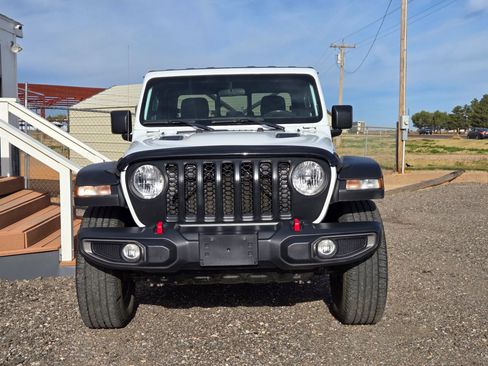 Used 2020 Jeep Gladiator Rubicon w/ Cold Weather Group image 3