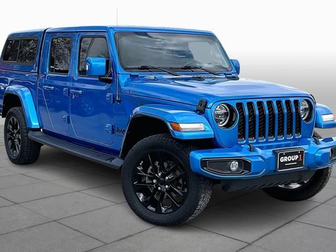 Used 2022 Jeep Gladiator Overland image 3