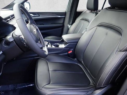 New 2026 Jeep Grand Cherokee Limited w/ Trailer Tow Package image 13