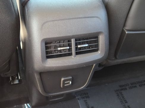 Used 2021 GMC Terrain SLE w/ Driver Convenience Package FWD image 15