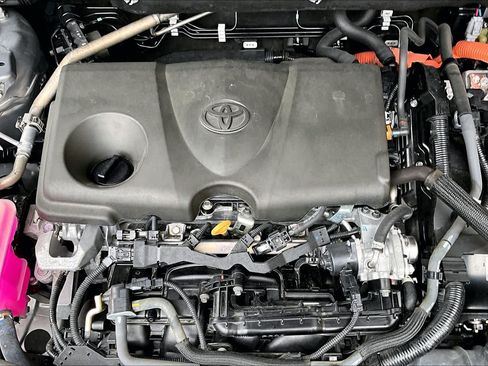 Certified 2024 Toyota RAV4 LE AWD/4WD image 33