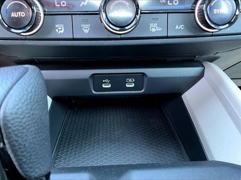 Used 2024 Honda Accord EX image 14