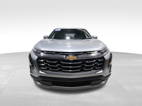 Used 2026 Chevrolet Equinox LT FWD image 7