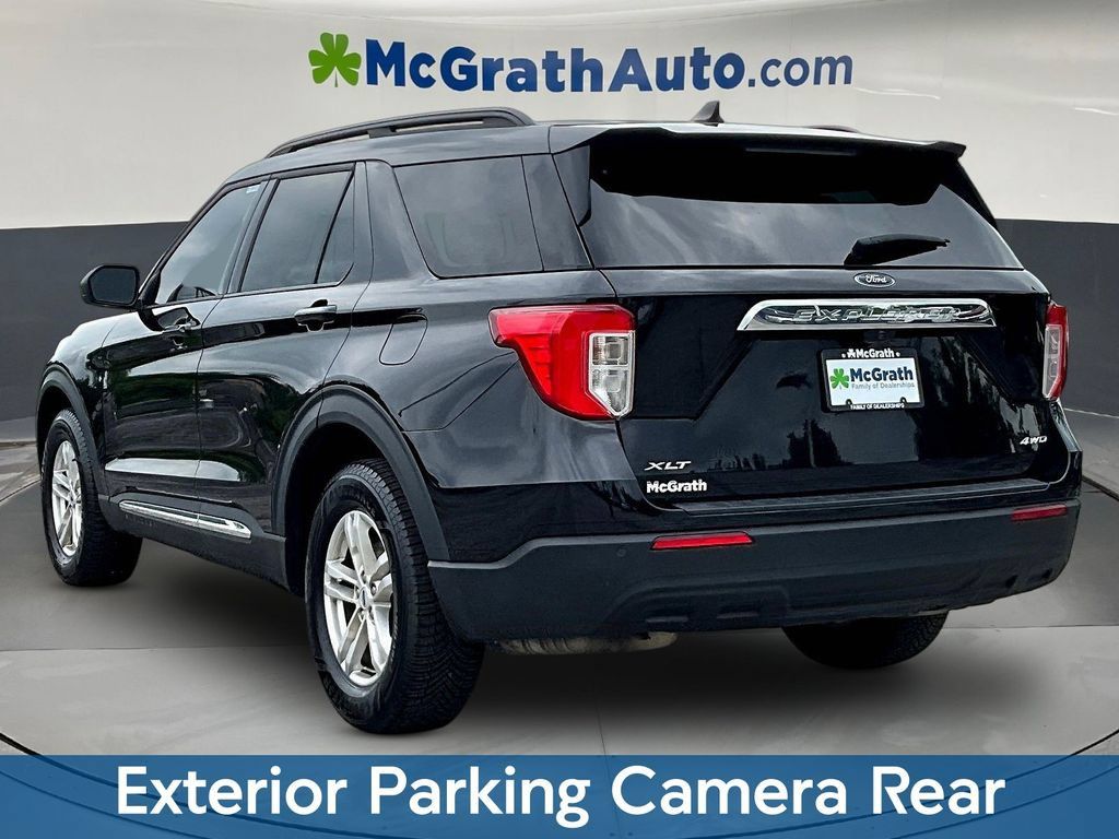 Used 2023 Ford Explorer XLT AWD/4WD image 5