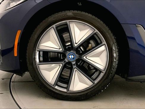 Certified 2023 BMW i4 eDrive35 RWD image 8
