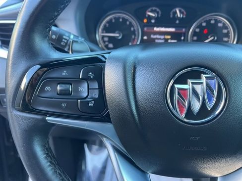 Used 2024 Buick Enclave Essence w/ LPO, Touring Package image 27