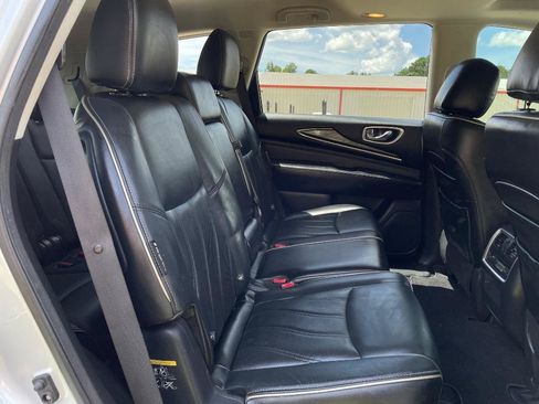 Used 2018 INFINITI QX60 FWD w/ Premium Plus Package image 17