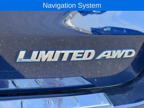 Used 2016 Toyota Highlander Limited Platinum AWD/4WD image 2
