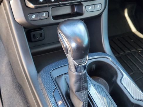 Used 2022 Chevrolet Colorado Z71 image 19