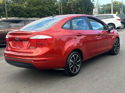 Used 2018 Ford Fiesta SE FWD image 10