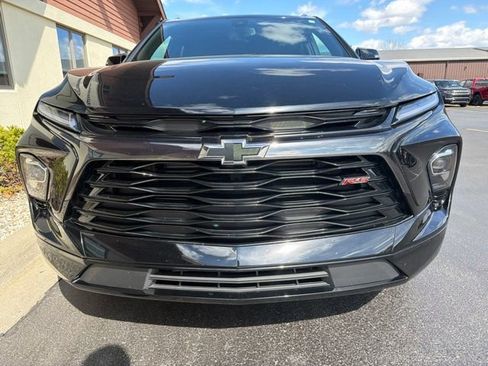 Used 2024 Chevrolet Blazer RS w/ Enhanced Convenience Package FWD image 10