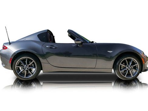 Used 2017 MAZDA MX-5 Miata RF Grand Touring RWD image 2