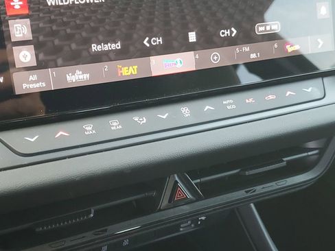 New 2025 Dodge Charger R/T w/ Quick Order Package 25M R/T image 13