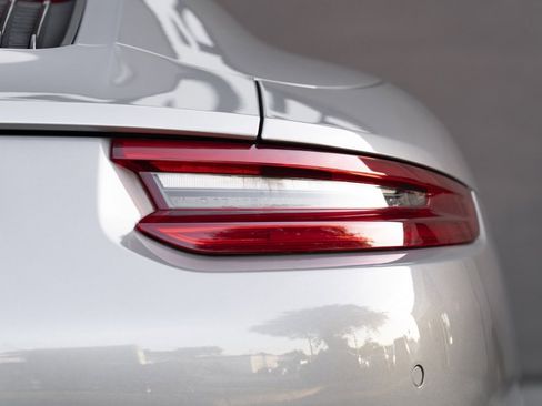 Used 2019 Porsche 911 Carrera image 80