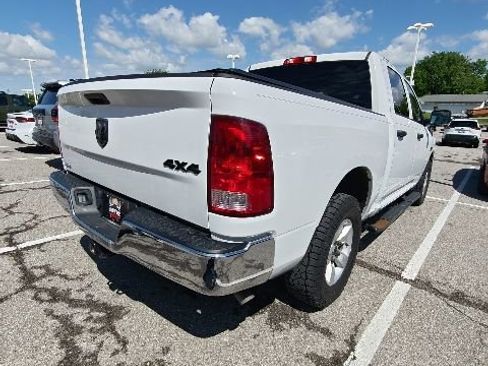 Used 2020 RAM 1500 Tradesman w/ Chrome Appearance Group AWD/4WD image 12