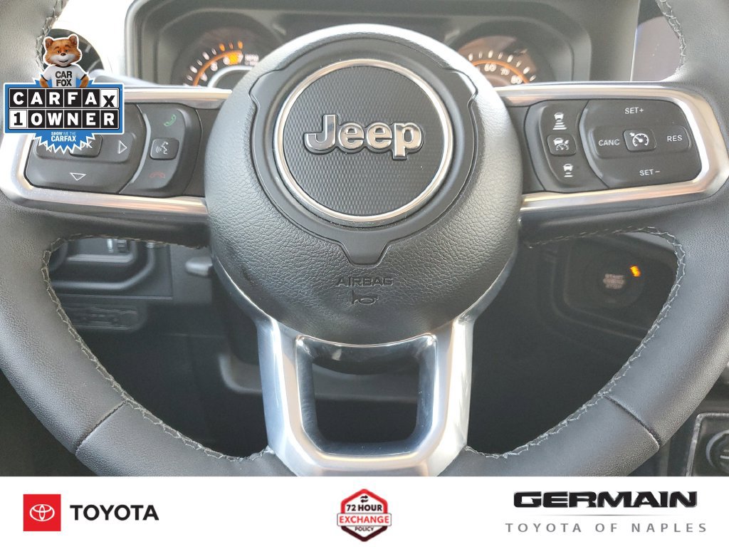Used 2026 Jeep Wrangler Unlimited Sahara AWD/4WD image 25