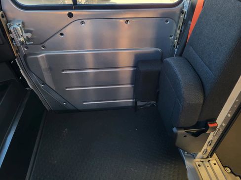 New 2025 Chevrolet Brightdrop 400 image 15