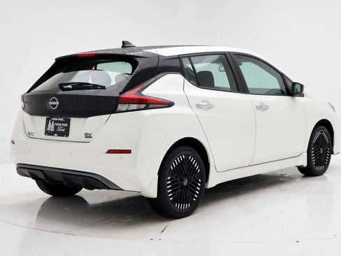 Used 2023 Nissan Leaf SV Plus image 10