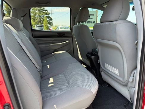 Used 2013 Toyota Tacoma 4x4 Double Cab w/ SR5 Pkg image 13