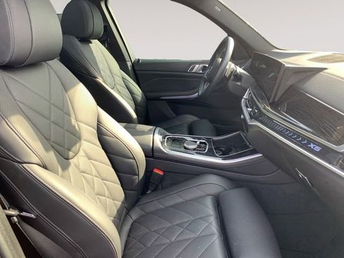 Used 2024 BMW X5 xDrive40i w/ M Sport Package image 15