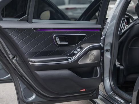 Certified 2025 Mercedes-Benz S 580 4MATIC Sedan image 36