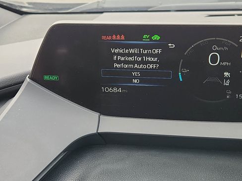Certified 2025 Toyota Prius XSE Premium image 21
