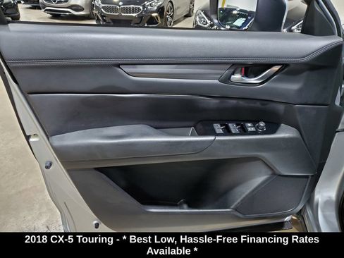 Used 2018 MAZDA CX-5 Touring AWD/4WD image 8