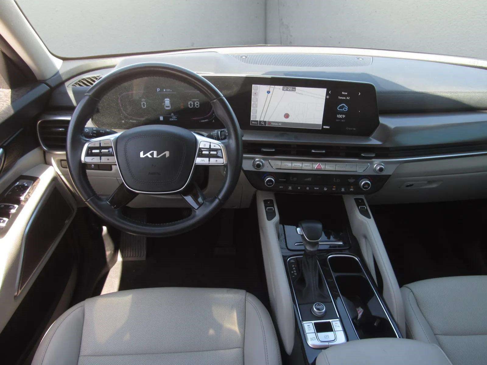 Used 2024 Kia Telluride S w/ S Sunroof Package FWD image 17