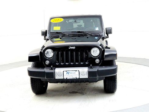 Used 2015 Jeep Wrangler Sahara w/ Connectivity Group image 8