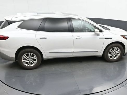 Used 2018 Buick Enclave Essence w/ Trailering Package FWD image 20