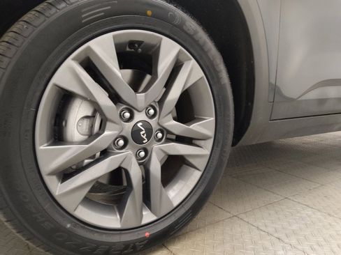 Used 2022 Kia Seltos S AWD/4WD image 31