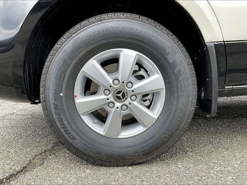 New 2025 Mercedes-Benz Sprinter 144 Cargo image 11