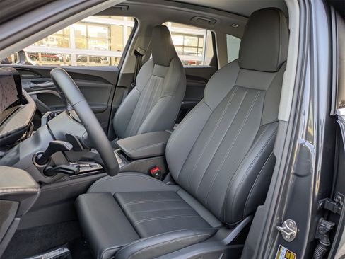 New 2025 Audi Q5 Premium Plus image 30