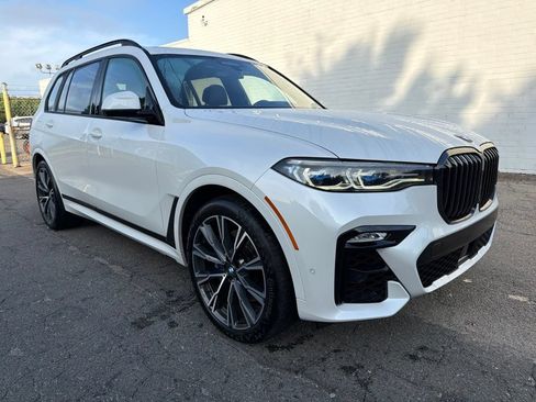 Used 2022 BMW X7 M50i AWD/4WD image 8