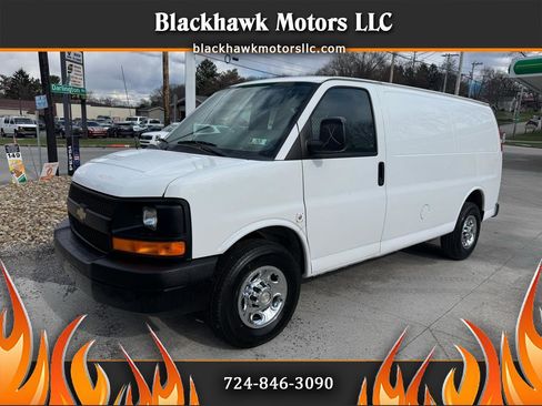 Used 2011 Chevrolet Express 2500 image 1