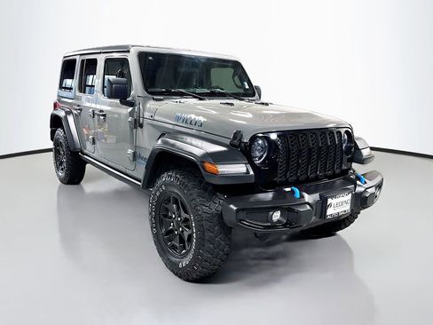 Used 2023 Jeep Wrangler Unlimited w/ Cold Weather Group AWD/4WD image 3