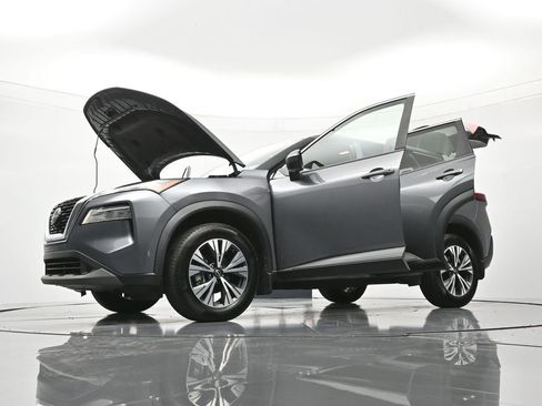 Used 2023 Nissan Rogue SV FWD image 47