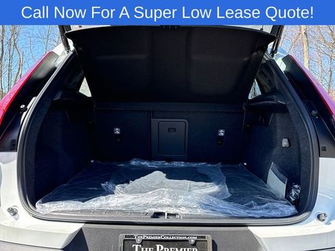 Used 2026 Volvo XC40 B5 Plus w/ Protection Package Premier AWD/4WD image 27