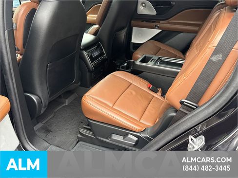 Used 2023 Lincoln Aviator Reserve w/ Equipment Group 201A image 27