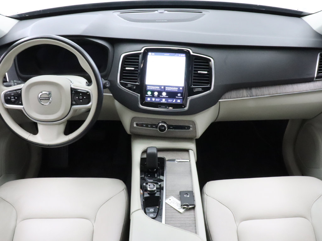Used 2023 Volvo XC90 B6 Plus AWD/4WD image 17
