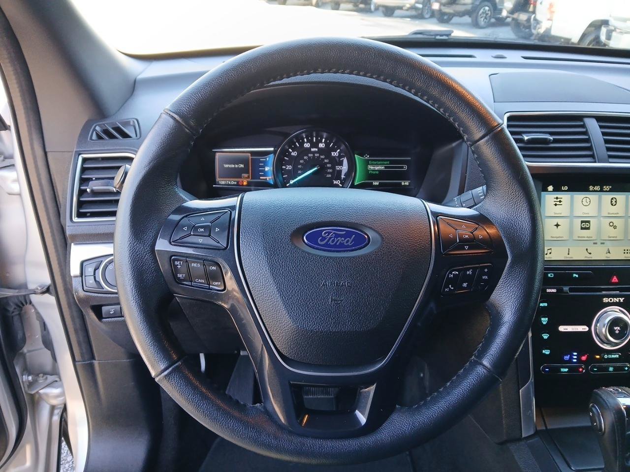 Used 2018 Ford Explorer Limited FWD image 23